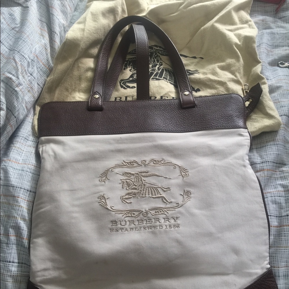 Burberry roll up tote